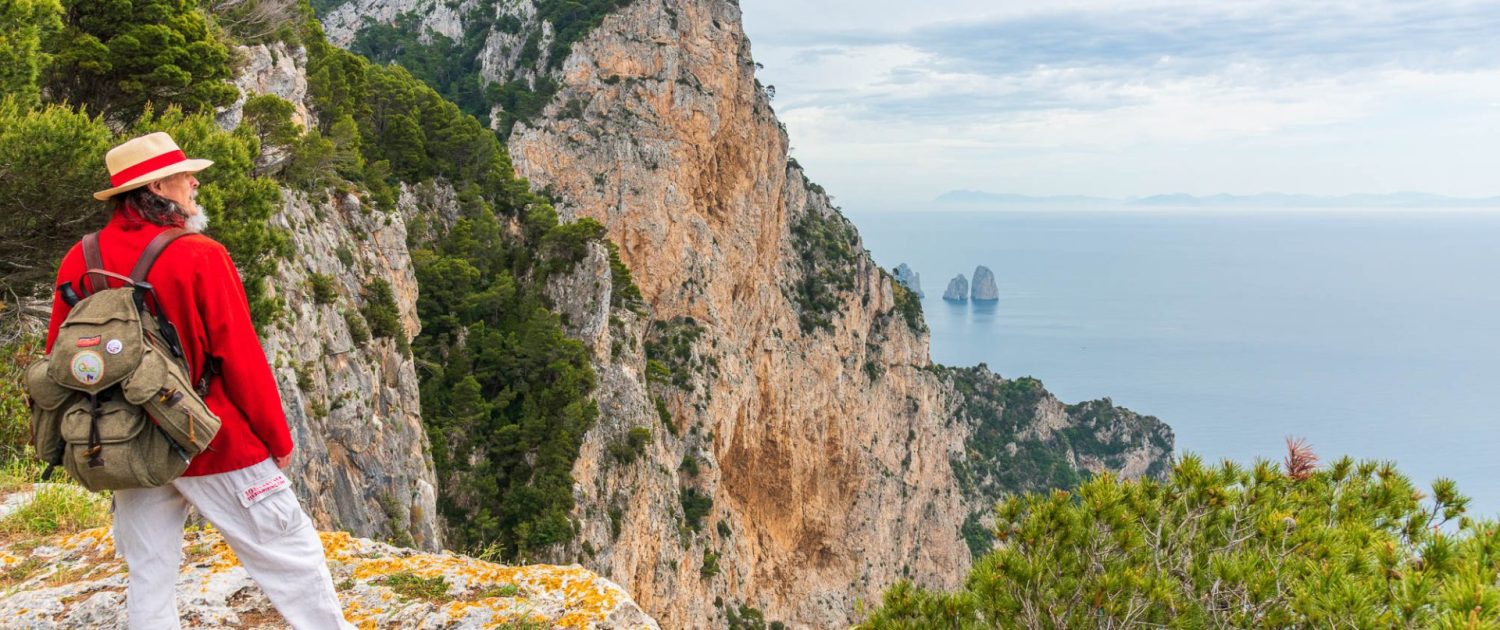 Amalfiküste Wanderreise mit Ausblick in Italien
